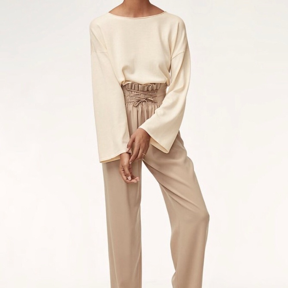 Aritzia Babaton Leandro Long Sleeve Sweater